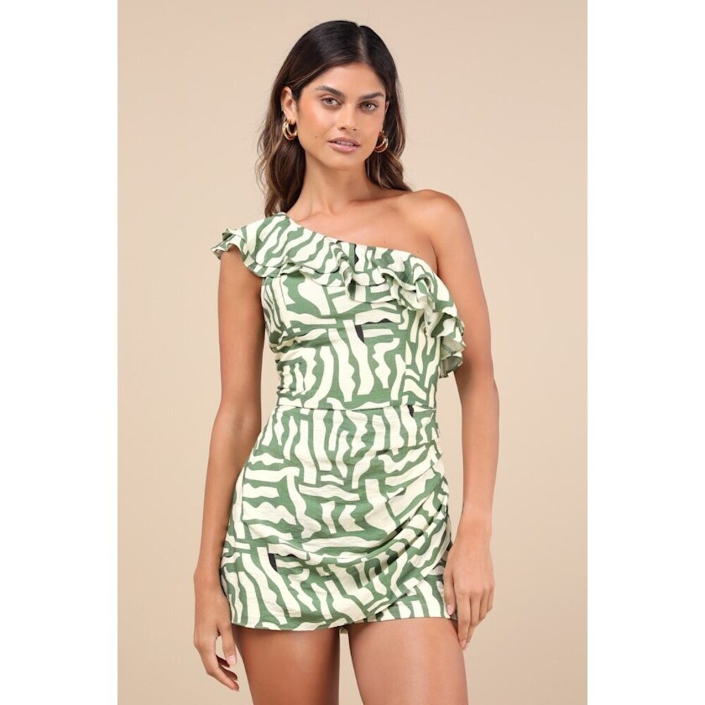 Lulus Time To Vacay Green And Beige Abstract One-shoulder Skort Romper - Size L